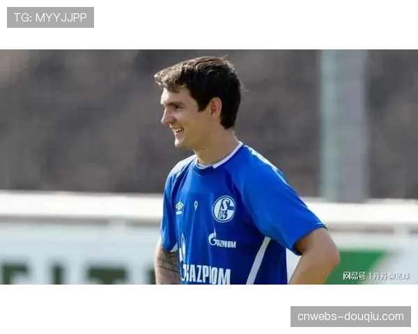 战术分析:斯图加特边翼卫体系如何被多特蒙德最后时刻击穿 战术分析:斯图加特边翼卫体系如何被多特蒙德最后时刻击穿